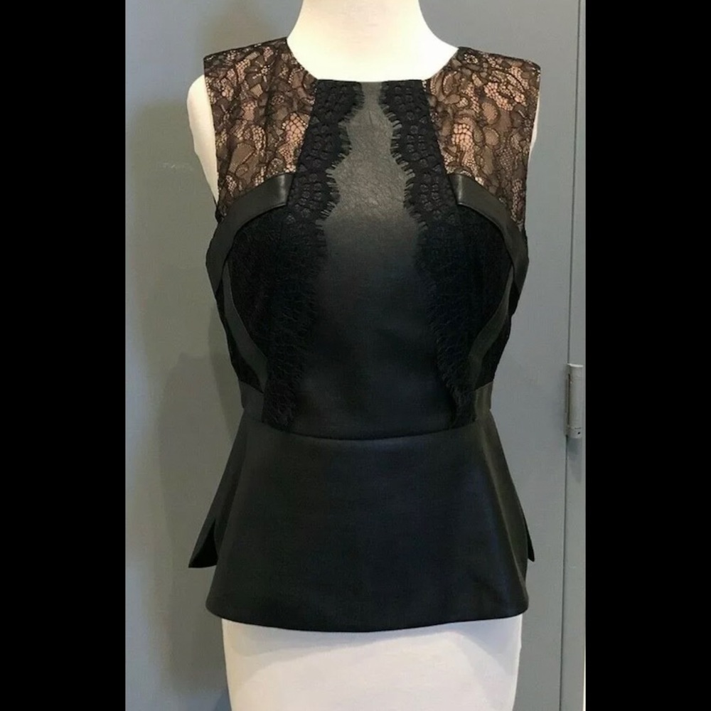 BCBG Maxazria laine Laced Faux leather small